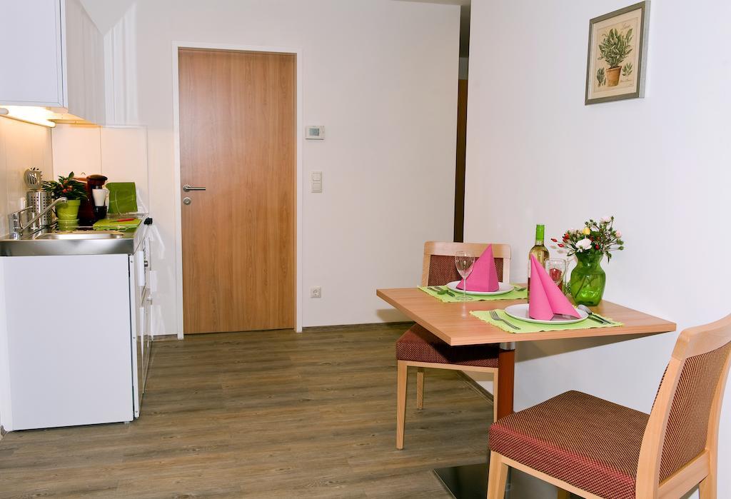 Ferienwohnungen - Boarding Wohnungen Sonnenhof Lenzing Esterno foto